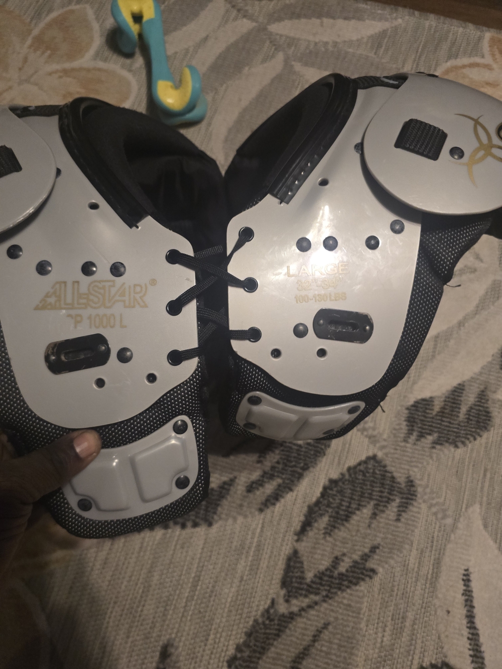 All-Star Kids Large White Football Shoulder Pads